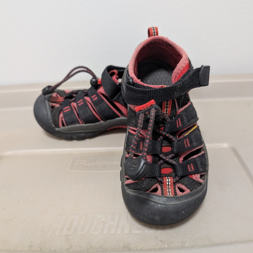 Keen Black and Red Sport Sandals with Adjustable Straps